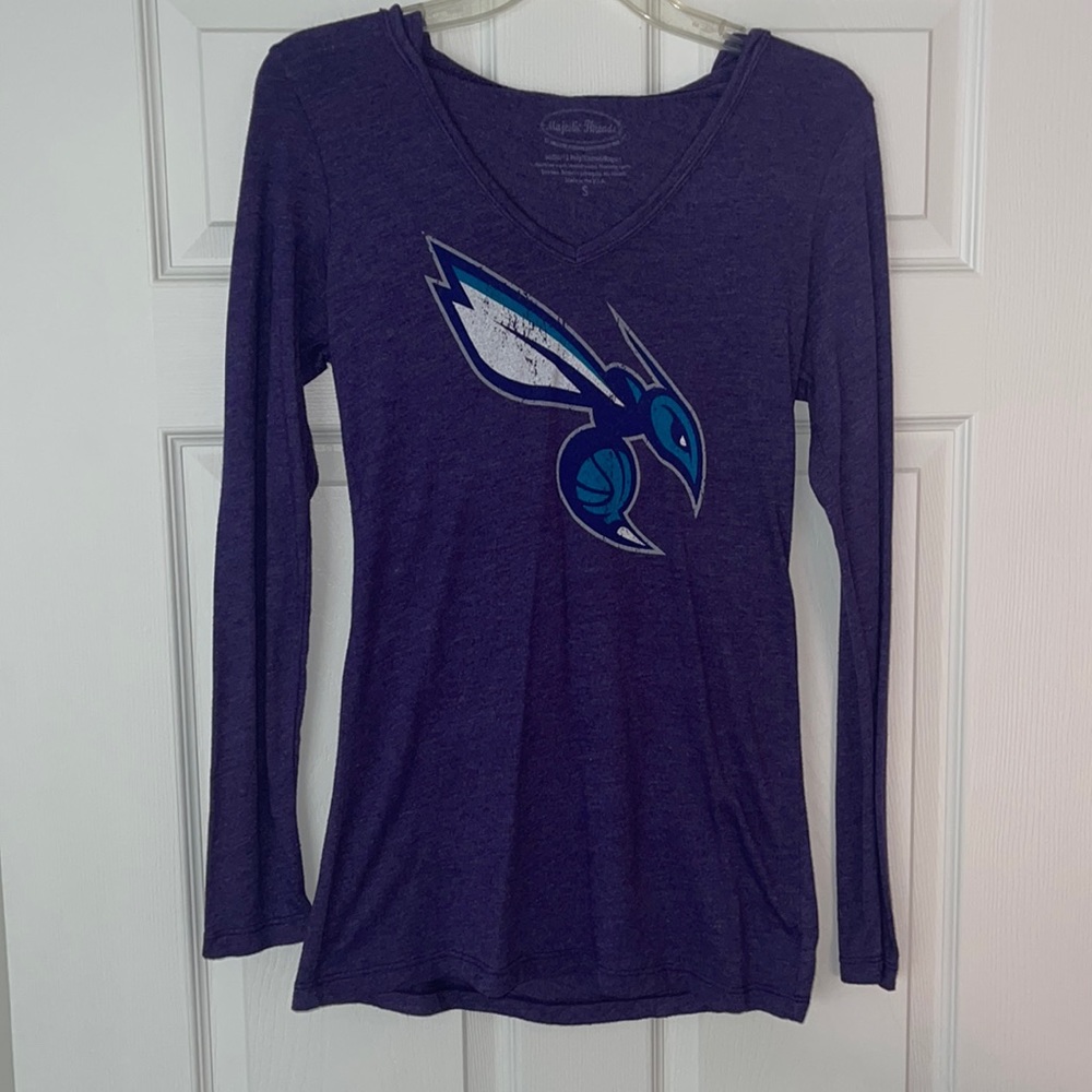 Charlotte Hornets long sleeve shirt